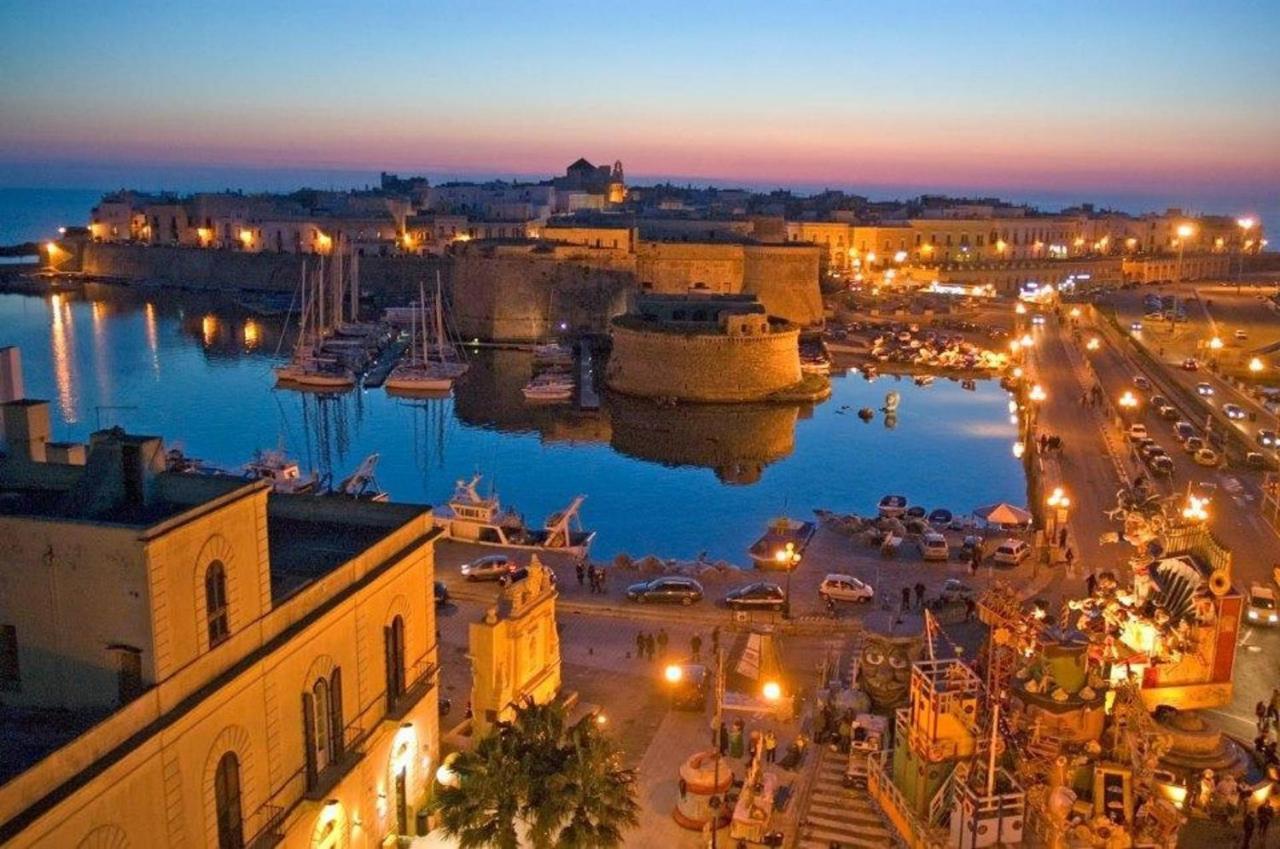 Minzoni Tony Gallipoli Buitenkant foto